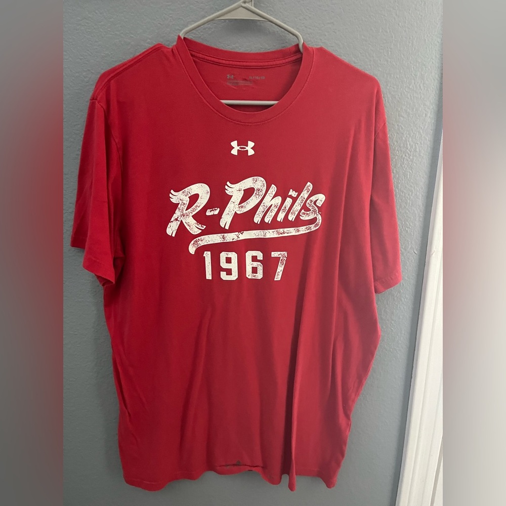 Under Armour Red Men’s XL Reading Fightin Phils T Shirt
